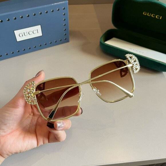 Gucci Women\'s Designer Sunglasses main image 3